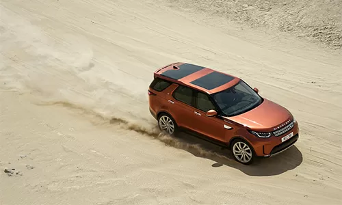 Land Rover Discovery 2017 hướng đến sự thoải mái và an toàn hơn