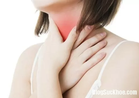 Bị viêm họng nên và không nên dùng gì?