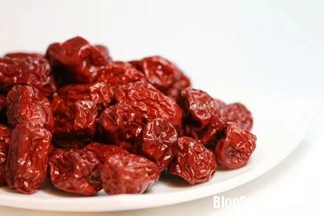 Món ăn, bài thuốc bồi bổ từ hồng táo