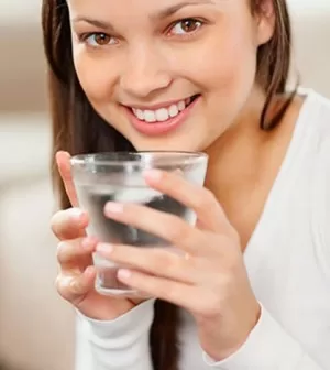 Những dấu hiệu cơ thể bạn đang thiếu nước