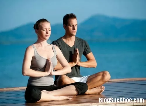 nam-gioi-tap-yoga