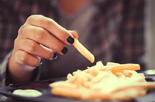 Đây là những cái 'bẫy' khiến bạn tăng cân nhanh chóng