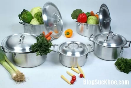 Nguy hại sức khỏe từ đồ nhôm tái chế