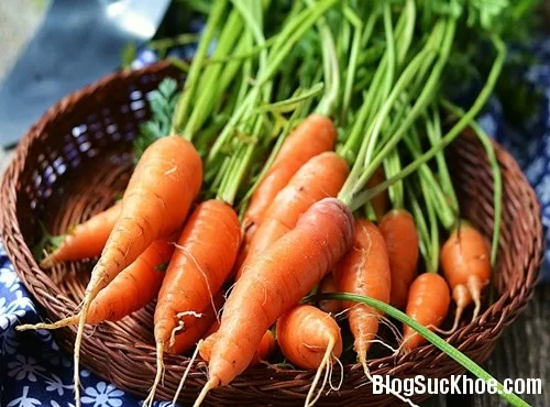 Vì sao bạn nên ăn cà rốt mỗi ngày