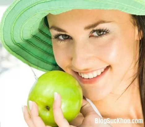 Cách dùng táo và lê làm đẹp