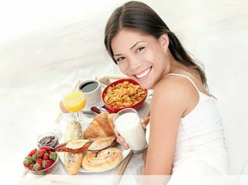 Chế độ ăn uống tốt cho phụ nữ làm việc văn phòng