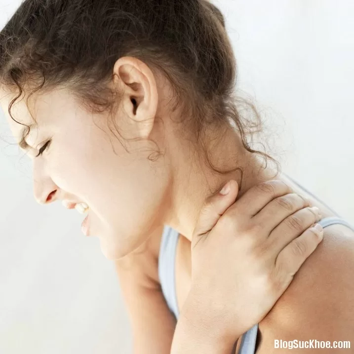 5 phút giúp thư giãn đốt sống cổ