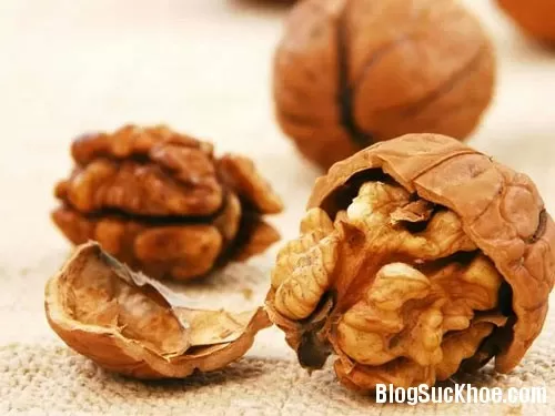 Tác dụng bất ngờ khi ăn quả óc chó