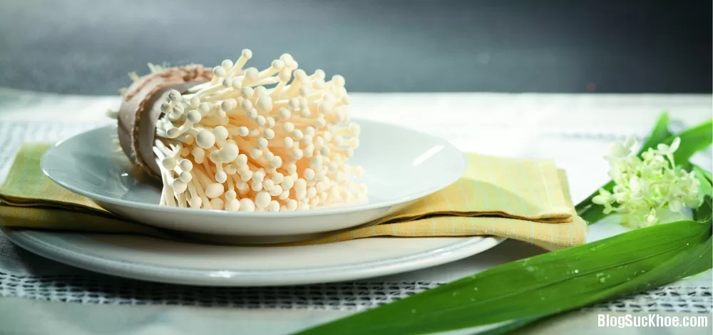 Những điều cần biết khi ăn nấm kim châm