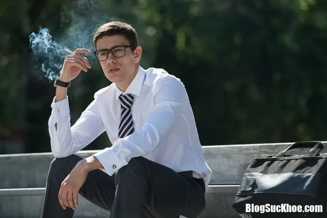 Những thói quen ít ai ngờ tới đang làm suy giảm thính lực