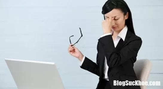 Nếu bạn là dân văn phòng phải biết những mẹo bảo vệ mắt như thế này