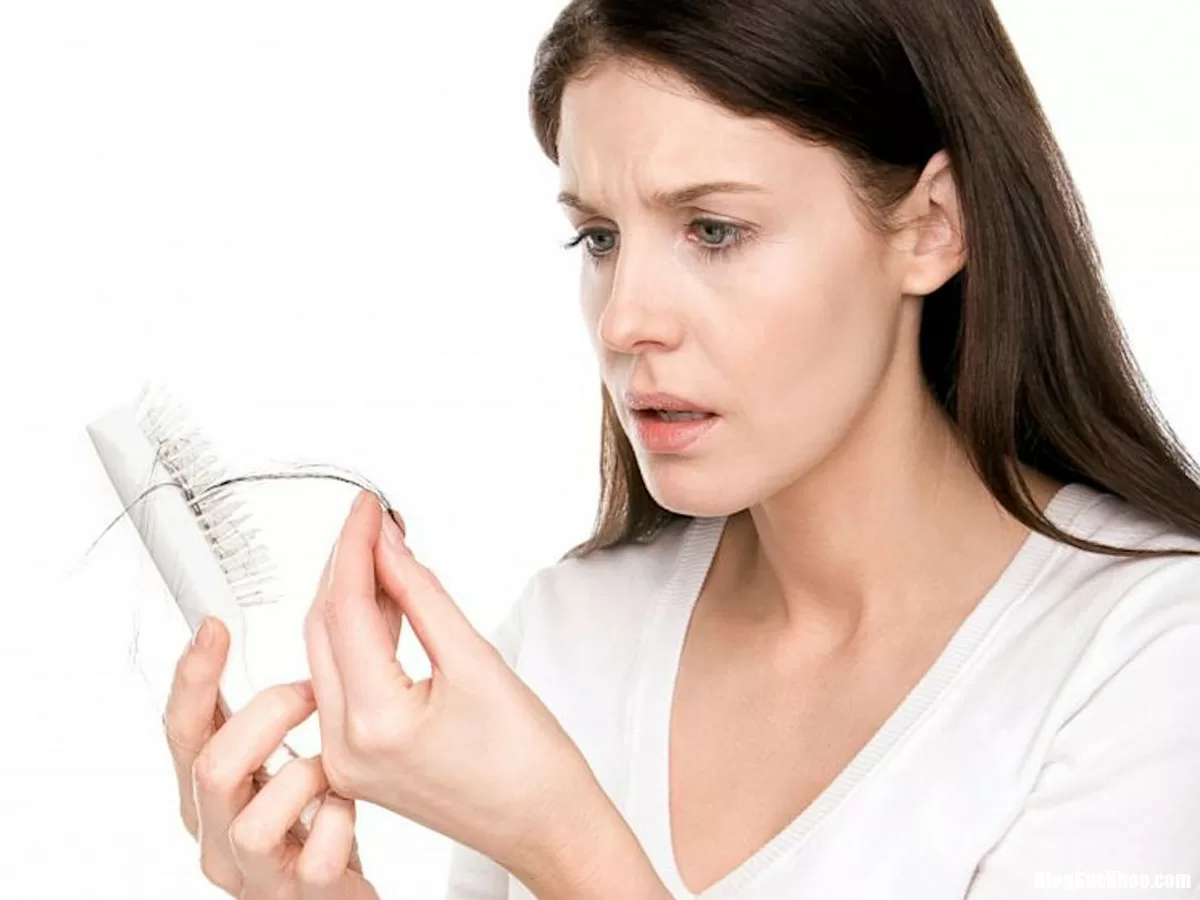 Tóc rụng - Nguyên nhân do đâu ?
