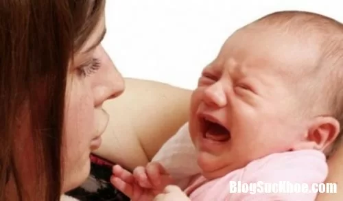 Các kiến thức cần nắm rõ khi xử lý trẻ nhỏ bị sặc sữa