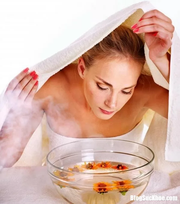Những nguy hại của việc thường xuyên xông mặt bằng thảo dược
