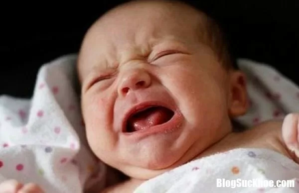 Tăng nguy cơ đột tử ở những trẻ hay giật mình quấy khóc giữa đêm