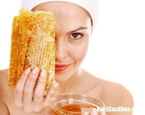 Dùng mật ong chăm sóc cho đôi mắt thêm khỏe
