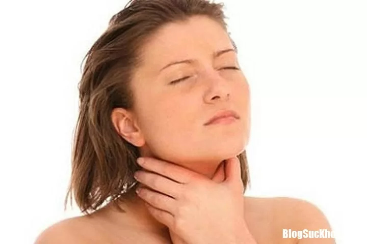 Nếu thấy 5 dấu hiệu này cần đi khám và cắt amidan ngay