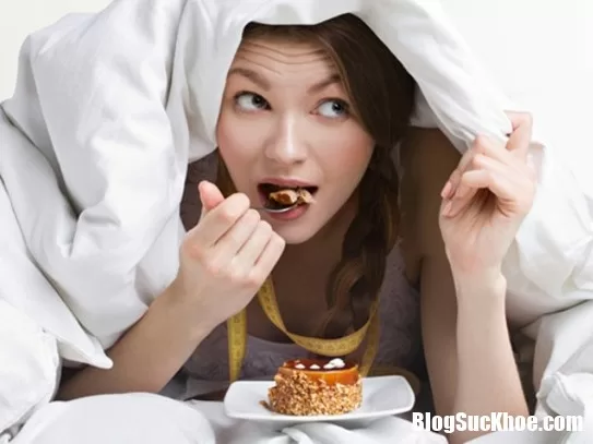 Ăn đúng thời điểm sẽ không bị tăng cân mất kiểm soát