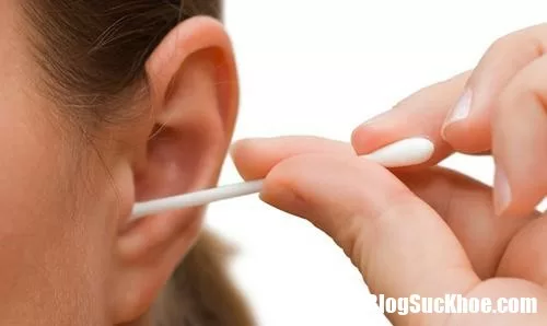 Nhữnng nguyên nhân không ngờ gây ra viêm tai ngoài