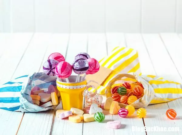 Những bài thuốc quý chữa bệnh từ lá đu đủ