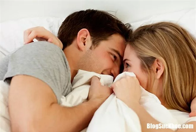 Chủ quan với hai con đường lây nhiễm này bạn có thể mắc bệnh lậu mà không hay biết