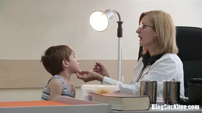 Mẹo hết ngứa họng không cần đến thuốc
