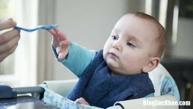 Những dấu hiệu khác thường ở trẻ cần cho đi khám ngay