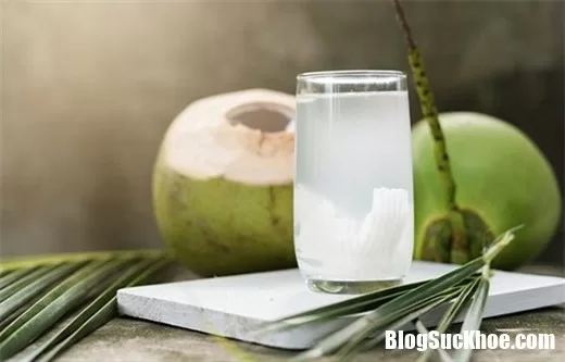 Những loại thức ăn, đồ uống mà người bị ho nên tránh xa