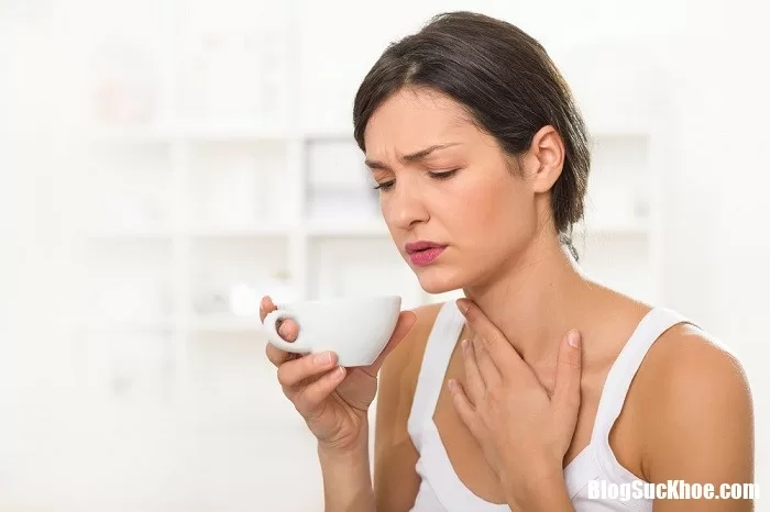 Những cách đơn giản đánh bay nhiễm lạnh, đau rát cổ họng
