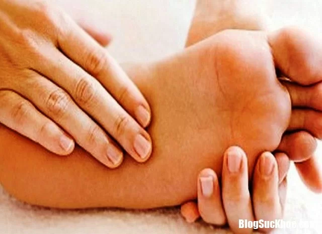 Đôi bàn tay lạnh buốt dù đã được ủ ấm báo hiệu điều gì?