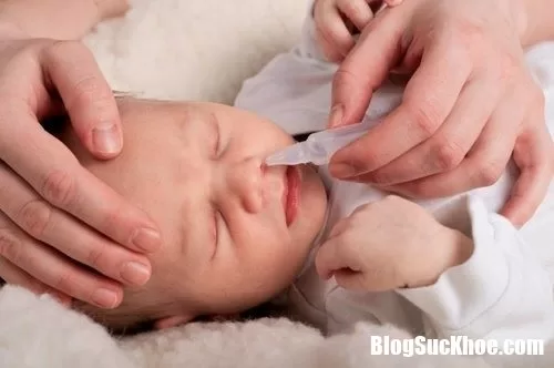 Trẻ bị ngạt mũi về đêm - Nguyên nhân và cách điều trị