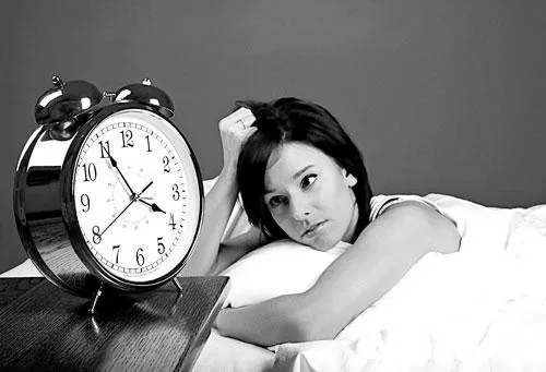 Chứng mất ngủ ở phụ nữ trung niên - Nguyên nhân và cách khắc phục