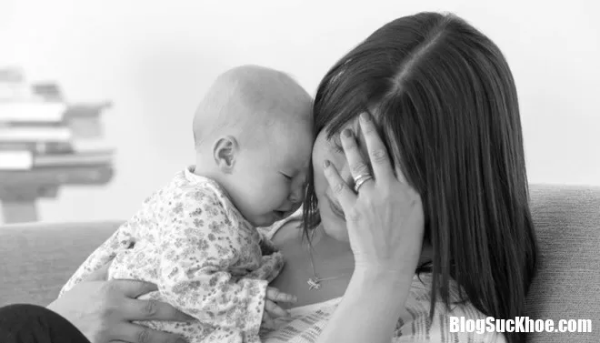 Cách phục hồi nhanh chóng cho mẹ bị trầm cảm sau sinh