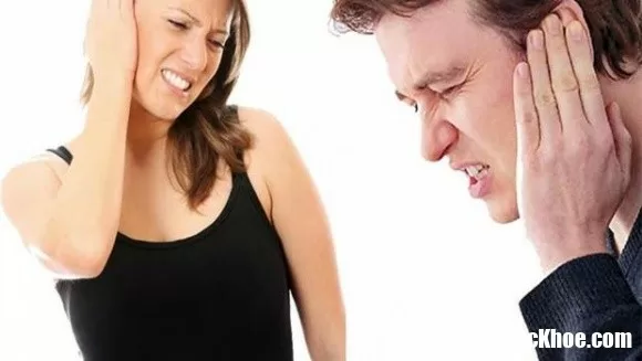 Chữa đau tai tại nhà đơn giản mà hiệu quả