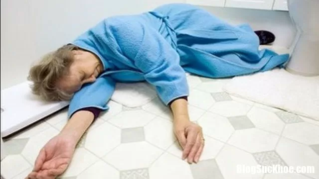 Cách nhận biết một người đang bị đột quỵ cần cấp cứu ngay