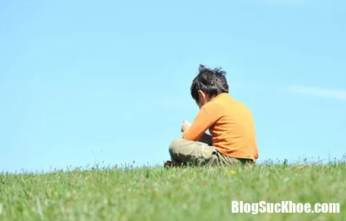 Trẻ tuổi mới lớn dễ bị rối loạn tâm trạng