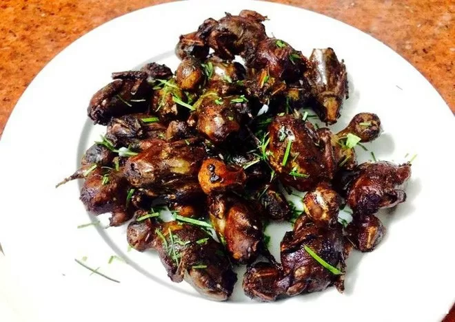 Món năn bài thuốc từ chim sẻ giúp bổ thận, tráng dương
