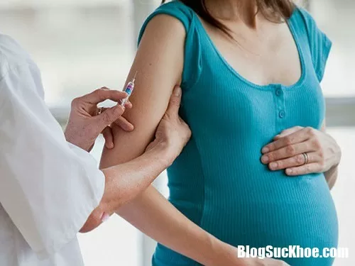 Những điều cần biết về tiêm ngừa khi mang thai em bé