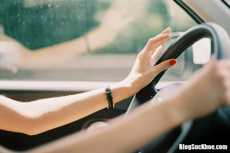 Nguy cơ vô sinh hiếm muộn từ những thói quen trong cuộc sống hiện đại