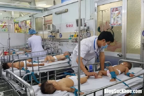 3 dịch bệnh trẻ em đồng loạt giảm