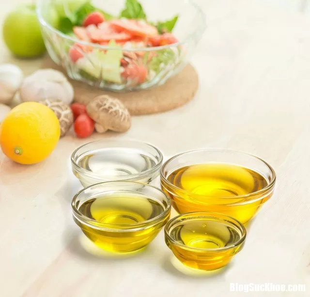 4 tiêu chí chọn mua dầu ăn có lợi cho sức khỏe cả nhà