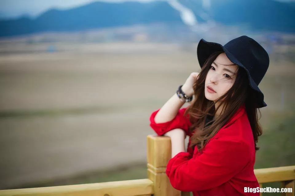 Thói quen sinh hoạt thiếu lành mạnh khiến bạn nữ mãn kinh sớm