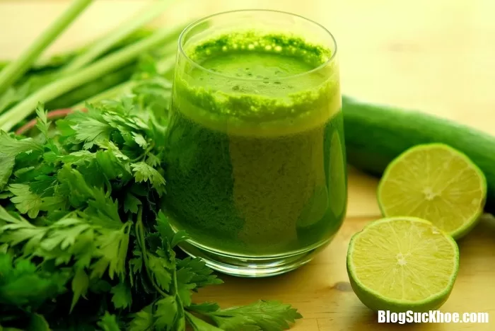 Công dụng thần kì khi thêm chanh vào nước ép cần tây