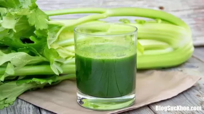 Công dụng thần kì khi thêm chanh vào nước ép cần tây