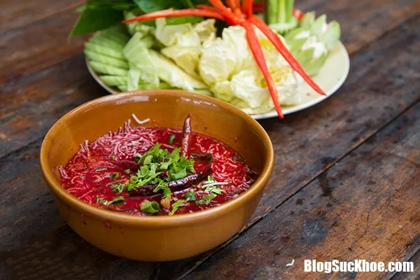 Những món ăn ngon trở thành đặc sản dù nguy hiểm đến tính mạng