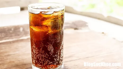 Thời tiết dù có nắng nóng cũng đừng nên uống 6 loại nước này