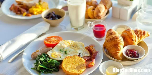 Những thực phẩm tốt, nhưng nên loại khỏi thực đơn buổi sáng của bạn