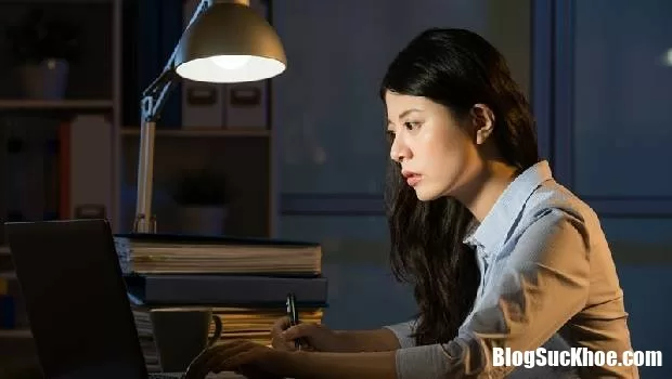 Những điều làm tăng tốc độ lão hóa não mà nhiều người vẫn thường làm mỗi ngày