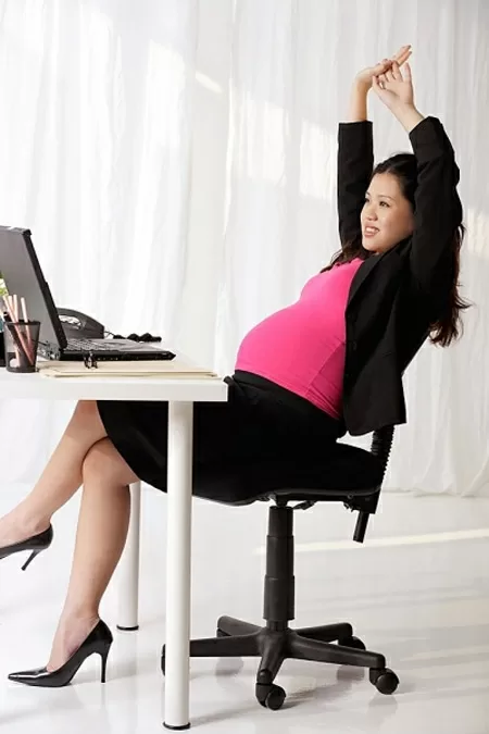Yêu "tạm" con của Sếp để tránh bị thất nghiệp